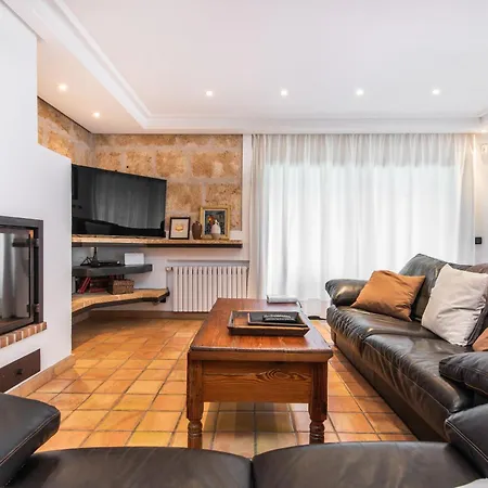 Moliner Premium By Mainvillas Your A 5-minute Drive From Llenaire *