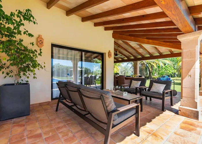 Moliner Premium By Mainvillas Your A 5-minute Drive From Llenaire Willa *