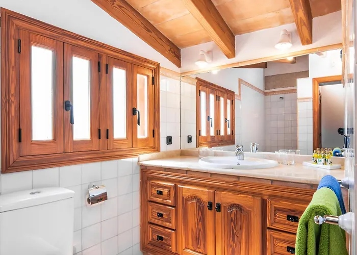 Moliner Premium By Mainvillas Your A 5-minute Drive From Llenaire