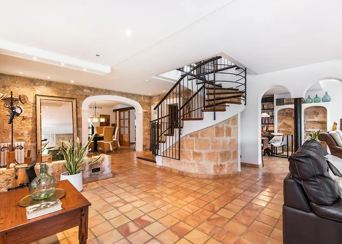 Moliner Premium By Mainvillas Your A 5-minute Drive From Llenaire Villa